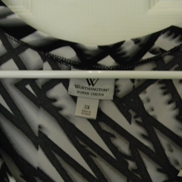 Worthington Woman Stretch Top Blouse 3X Black White Shirt Career Work Layering - Picture 4 of 4